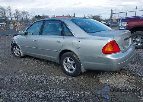 2000 Toyota Avalon Xl из США, поврежденный, VIN 4T1BF28B1YU099727